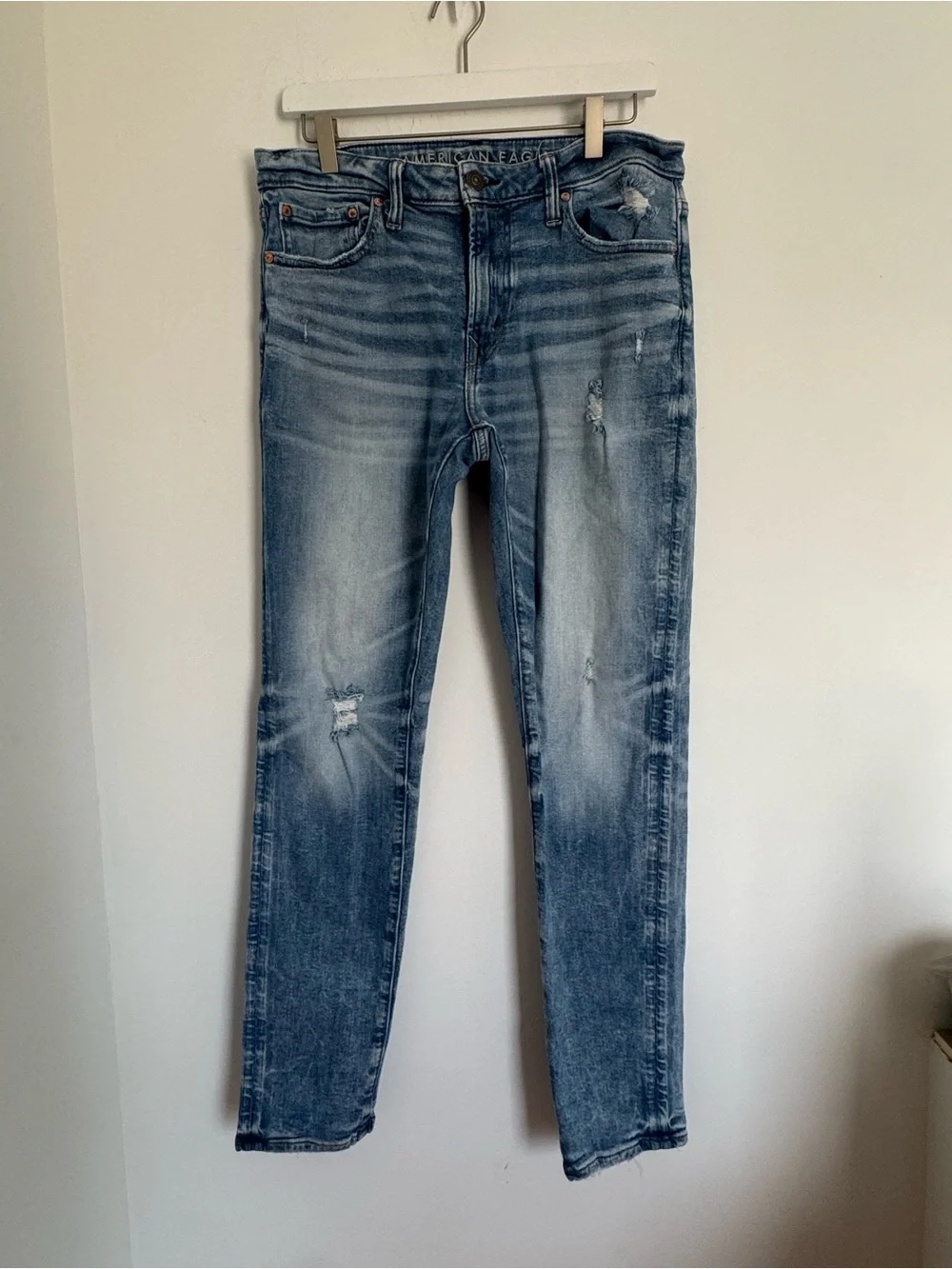 American Eagle athletic skinny jeans